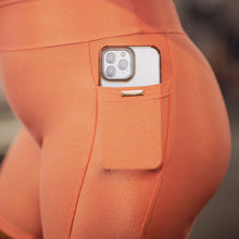 Load image into Gallery viewer, Revive 6” Pocket Leggings- Burgundy Bliss