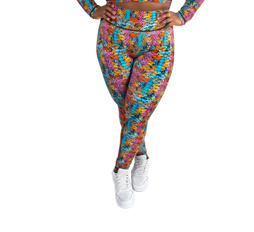 Rainbow Boa Scrunch Bum legging